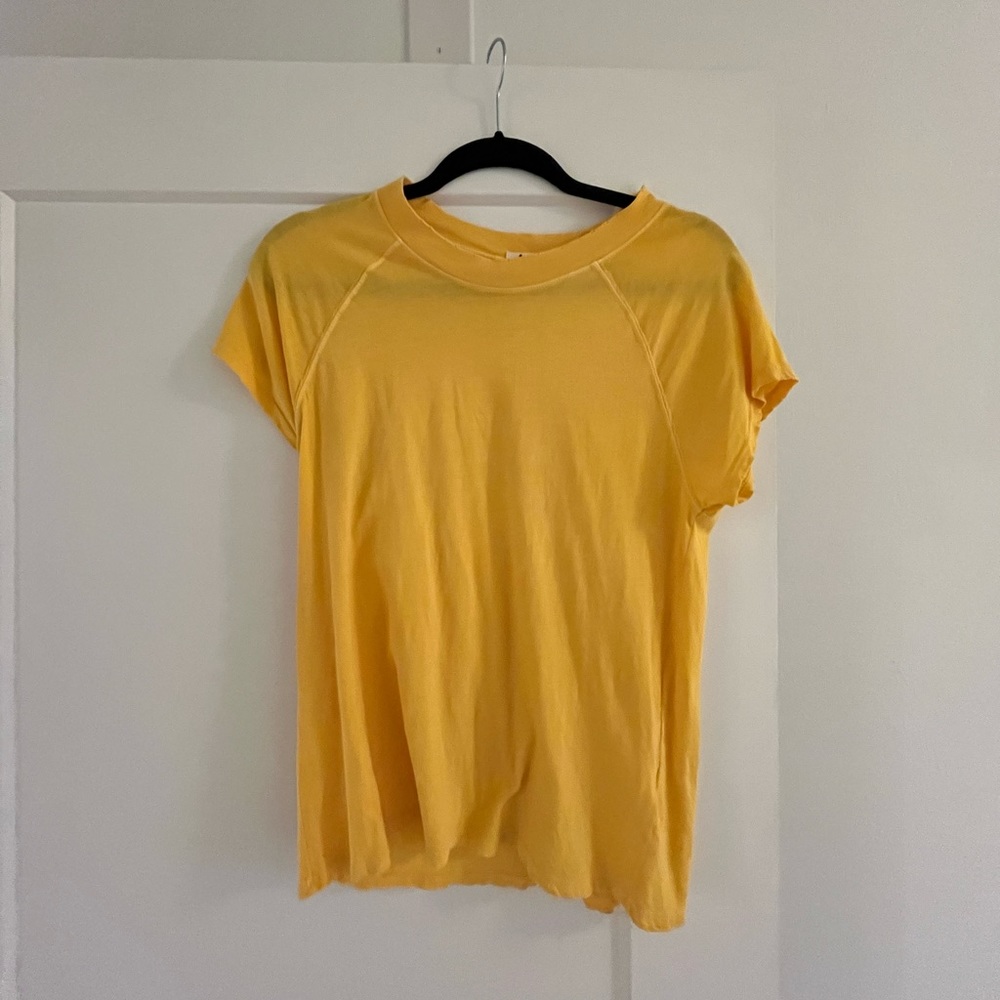 AMO Jeans T Shirt Size Medium super soft